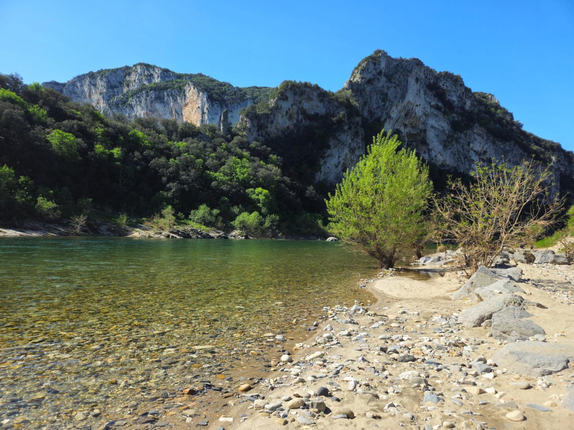 Vallon-Pont-dʼArc Camp Des Gorges - Camping Nature מראה חיצוני תמונה