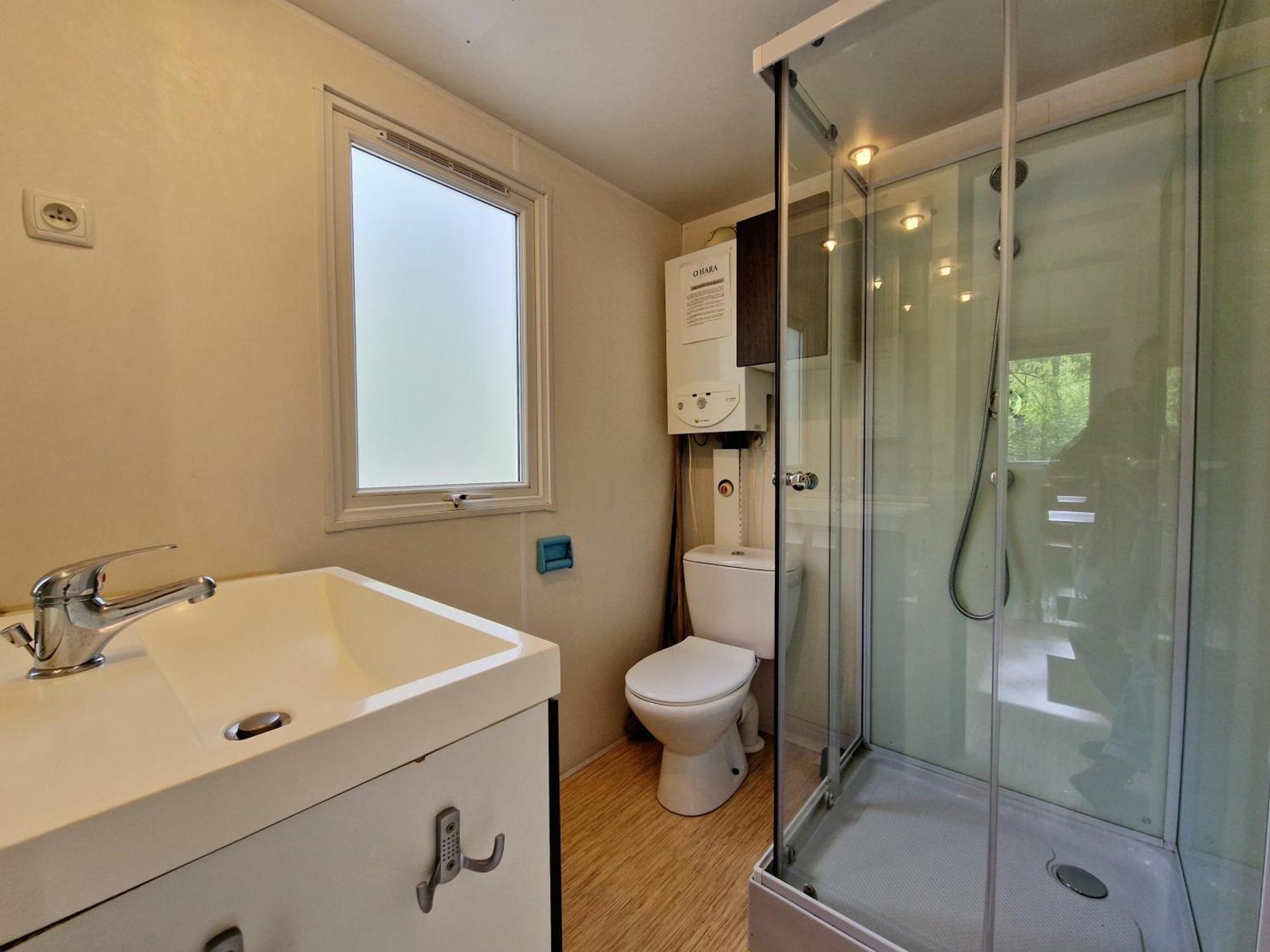 Vallon-Pont-dʼArc Camp Des Gorges - Camping Nature חדר תמונה